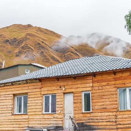 Baia Hotel Ushguli Buitenkant foto