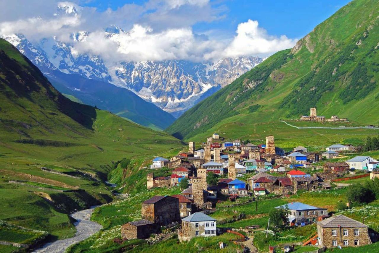 Baia Hotel Ushguli Buitenkant foto