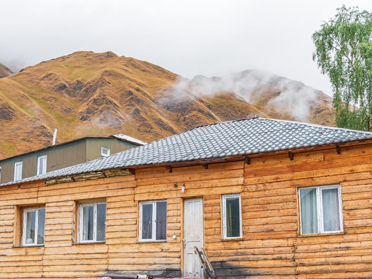 Baia Hotel Ushguli Buitenkant foto